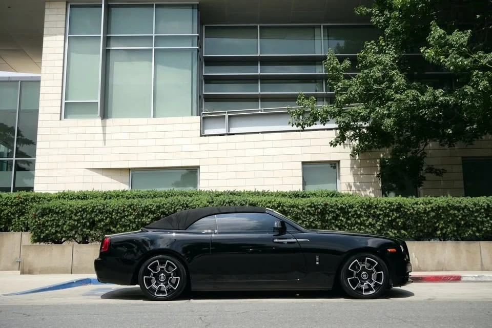 2019 Rolls-Royce Dawn Black Badge - Image 9 of 19