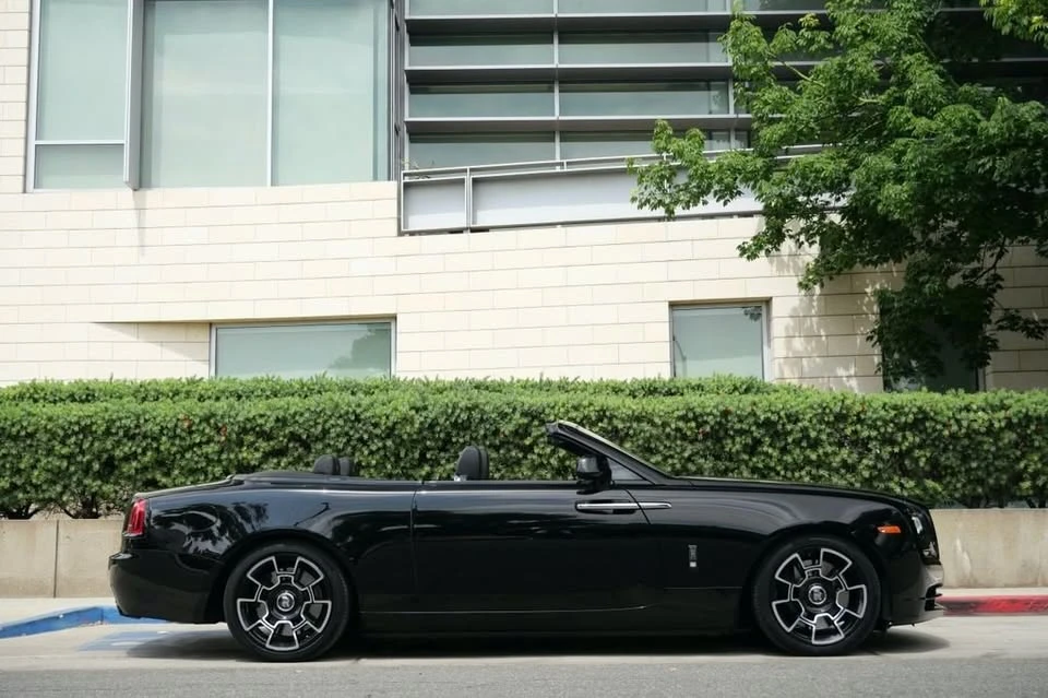 2019 Rolls-Royce Dawn Black Badge - Image 10 of 19