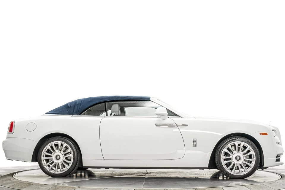 2019 Rolls-Royce Dawn - Image 2 of 15