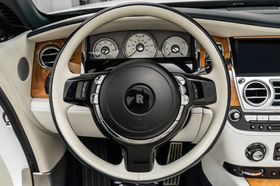 2019 Rolls-Royce Dawn - Image 12 of 15