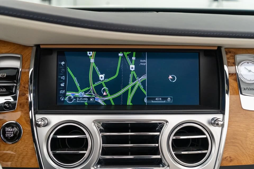 2019 Rolls-Royce Dawn - Image 14 of 15