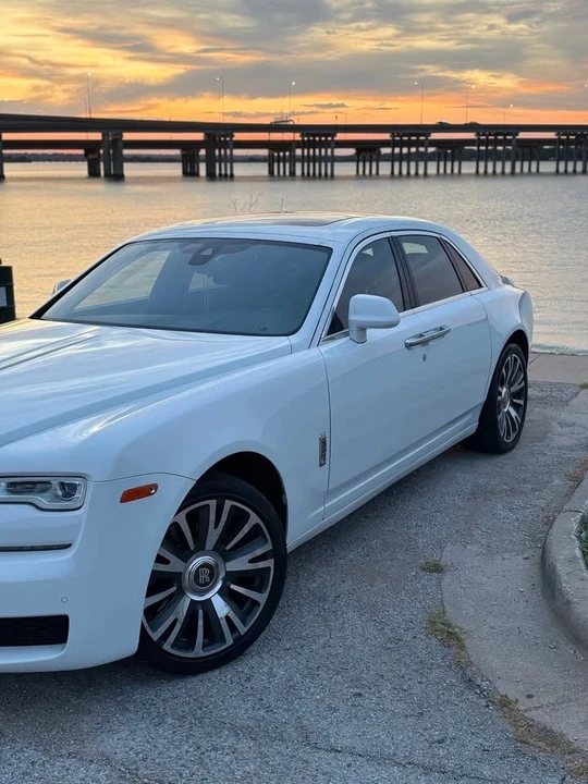 2019 Rolls-Royce Ghost 1st Gen - Image 2 of 19