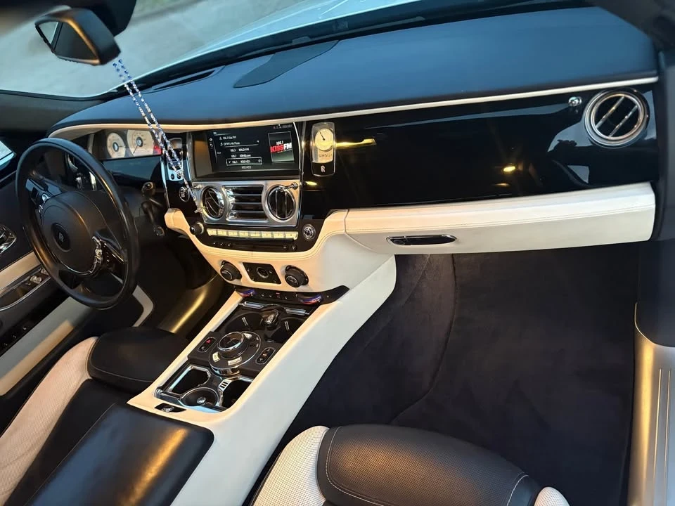 2019 Rolls-Royce Ghost 1st Gen - Image 13 of 19