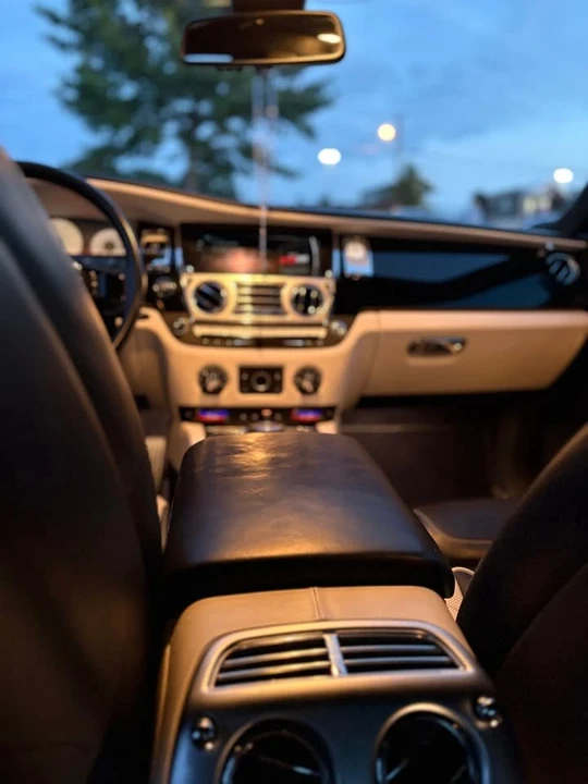 2019 Rolls-Royce Ghost 1st Gen - Image 14 of 19