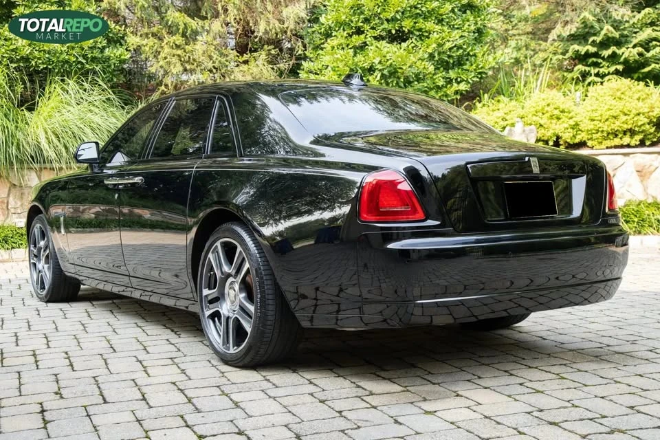 2019 Rolls-Royce Ghost 1st Gen - Image 6 of 9