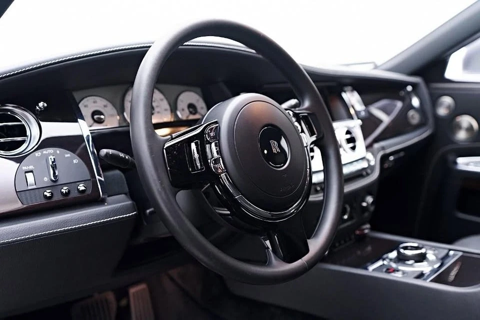 2019 Rolls-Royce Ghost 1st Gen - Image 2 of 8