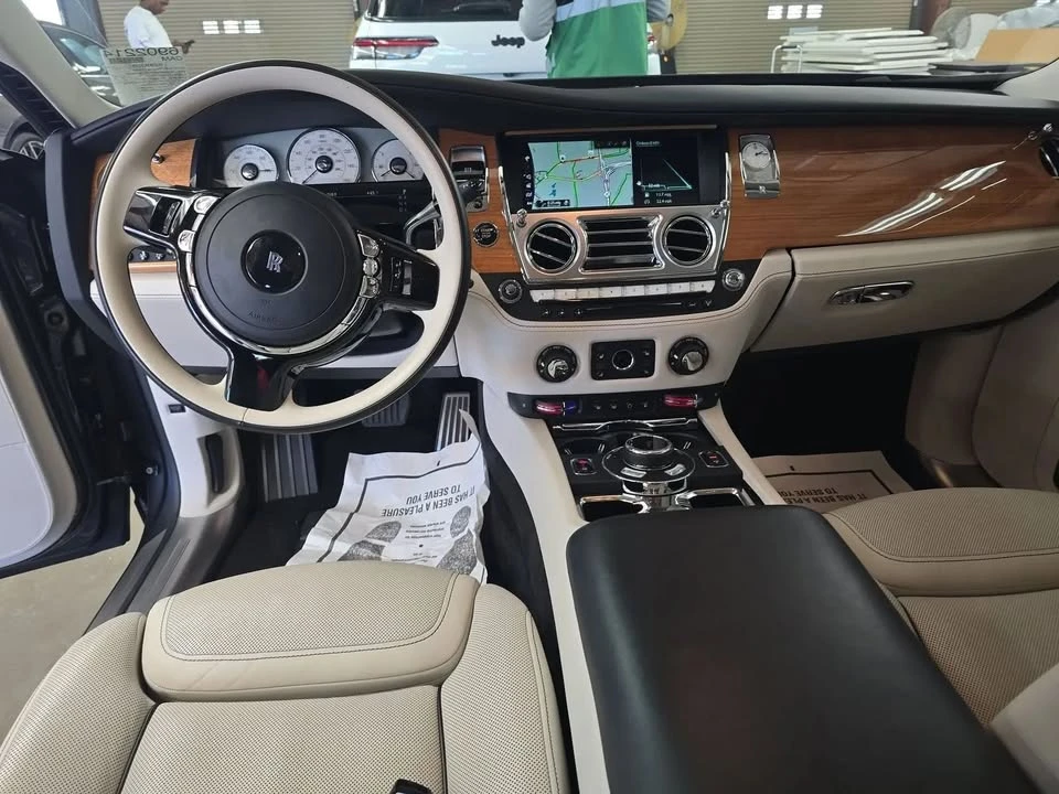 2019 Rolls-Royce Ghost 1st Gen - Image 2 of 20