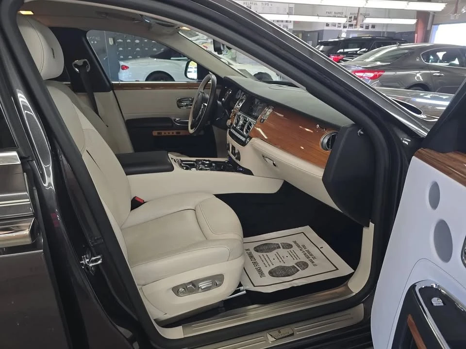 2019 Rolls-Royce Ghost 1st Gen - Image 9 of 20