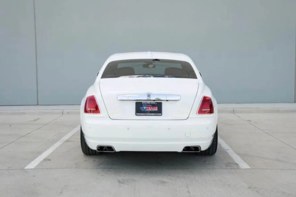 2019 Rolls-Royce Ghost Black Badge 1st Gen - Image 17 of 18
