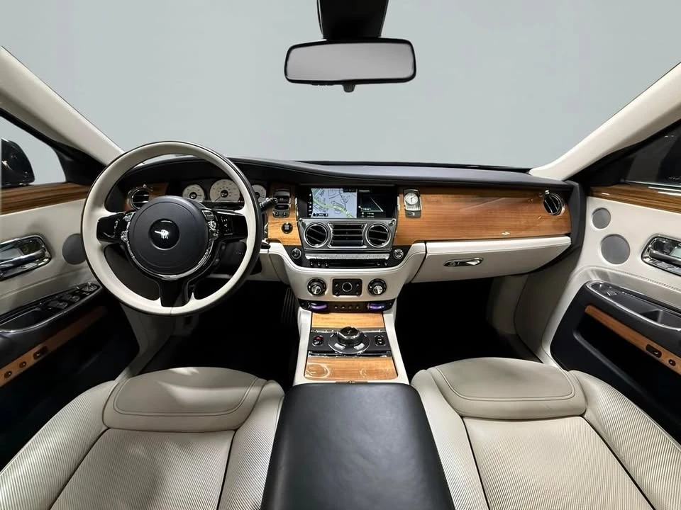 2019 Rolls-Royce Ghost 1st Gen - Image 13 of 20
