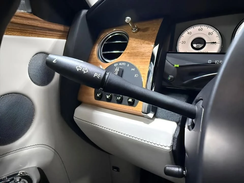 2019 Rolls-Royce Ghost 1st Gen - Image 15 of 20
