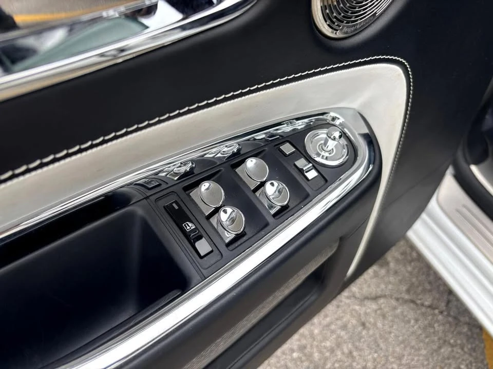 2019 Rolls-Royce Ghost 1st Gen - Image 13 of 20