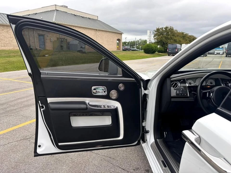 2019 Rolls-Royce Ghost 1st Gen - Image 11 of 20