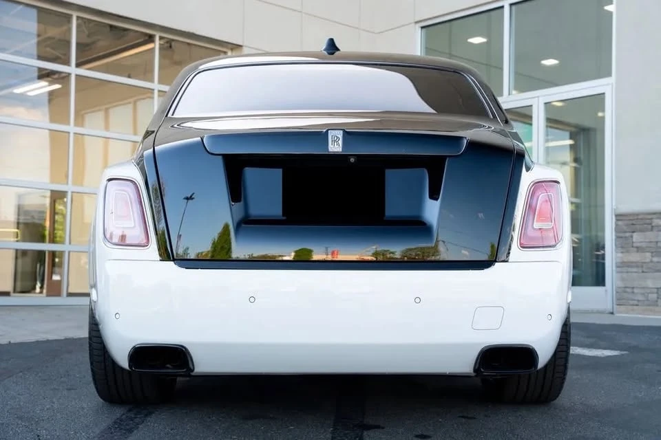 2019 Rolls-Royce Phantom VIII - Image 16 of 16