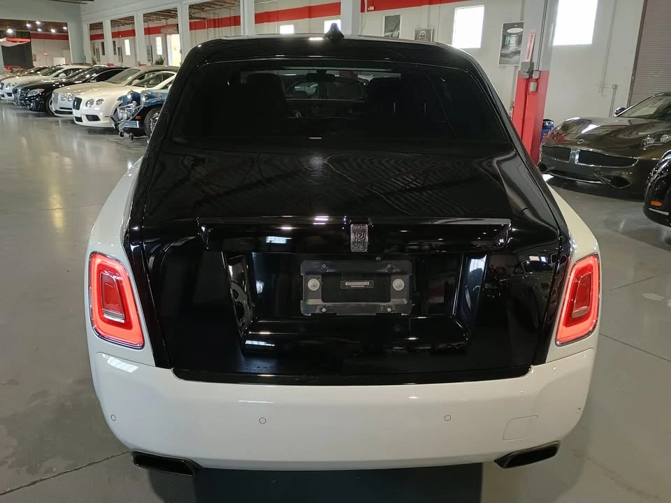 2019 Rolls-Royce Phantom VIII - Image 3 of 20