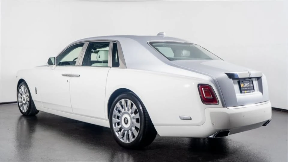 2019 Rolls-Royce Phantom VIII - Image 8 of 12