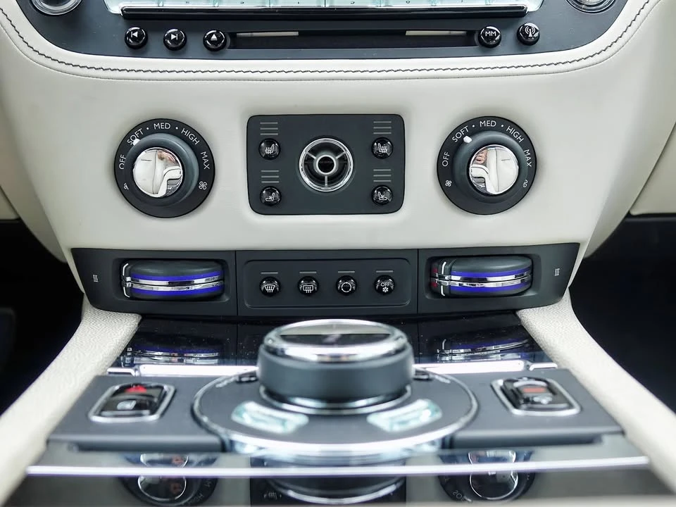 2019 Rolls-Royce Wraith 2nd Gen - Image 18 of 20