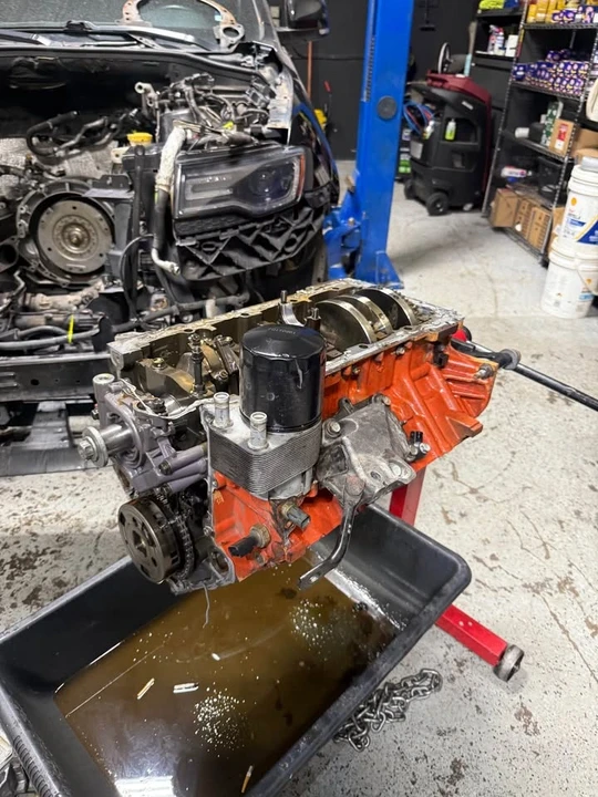 2019 Parts & Memorabilia Engines - Image 2 of 6