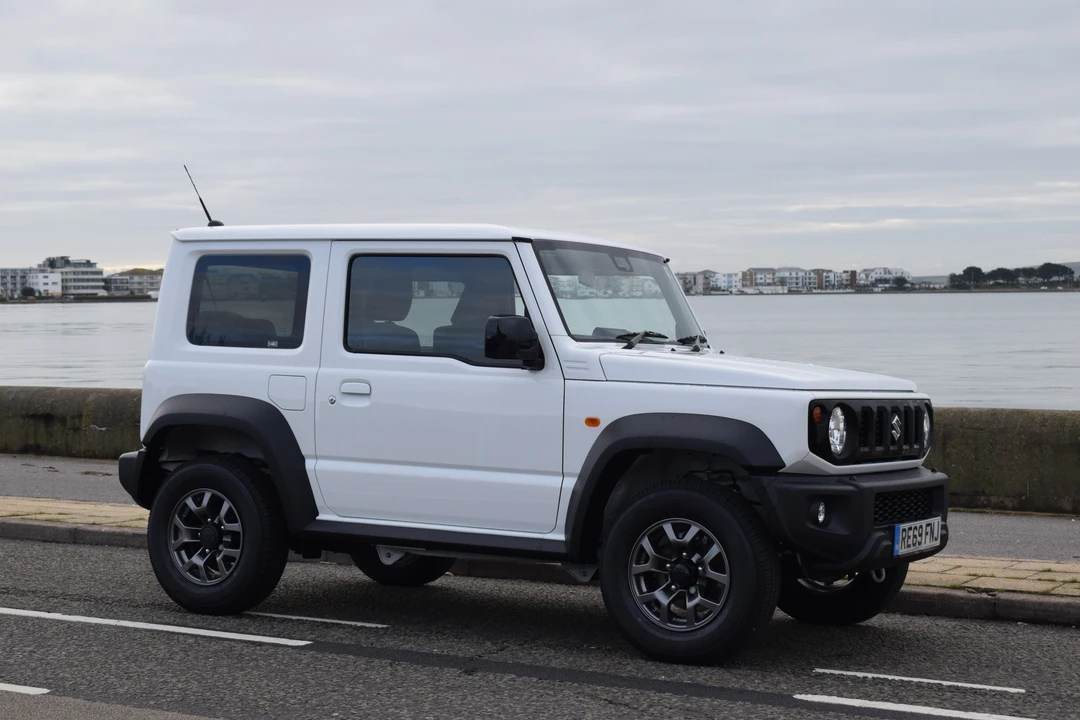 2019 Suzuki Jimny 4th Gen - Image 3 of 31