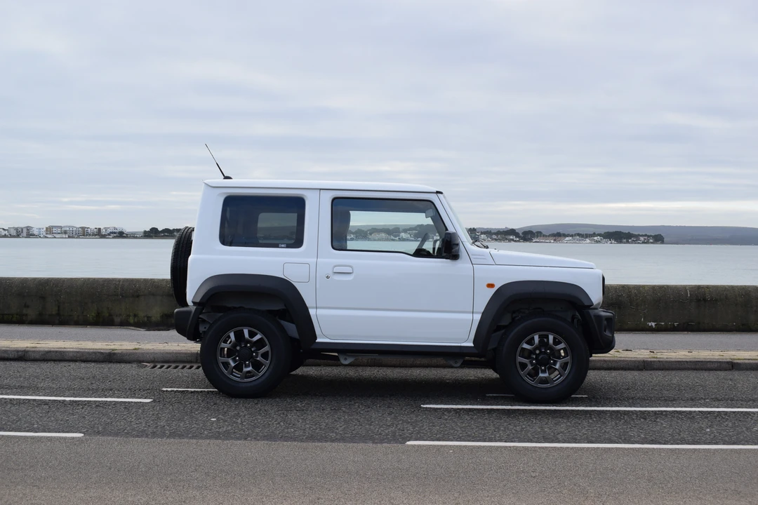 2019 Suzuki Jimny 4th Gen - Image 11 of 31