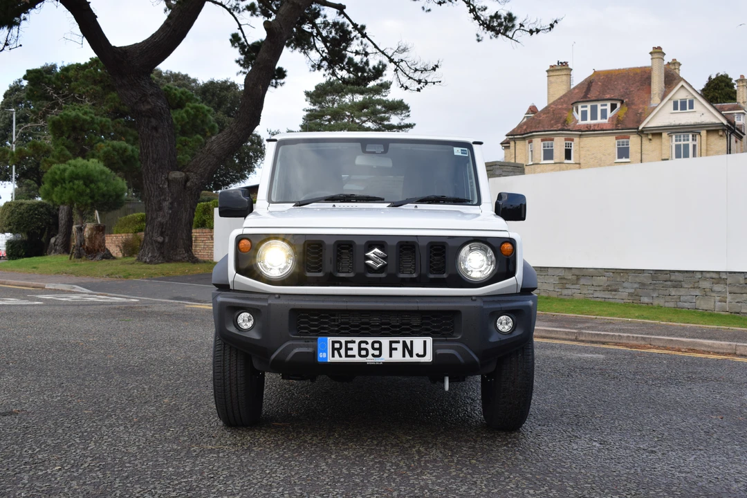 2019 Suzuki Jimny 4th Gen - Image 15 of 31
