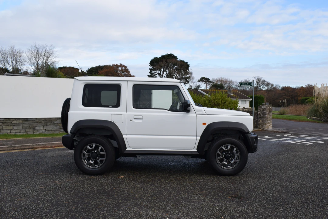 2019 Suzuki Jimny 4th Gen - Image 25 of 31