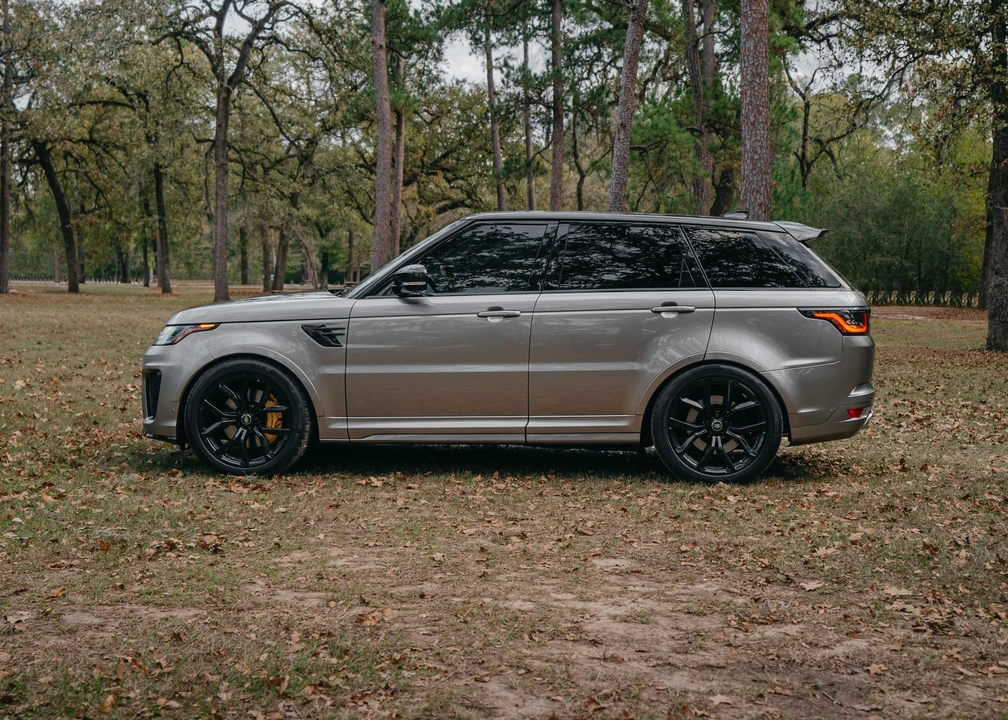 2019 Land Rover Range Rover Sport SVR L494 - Image 9 of 9