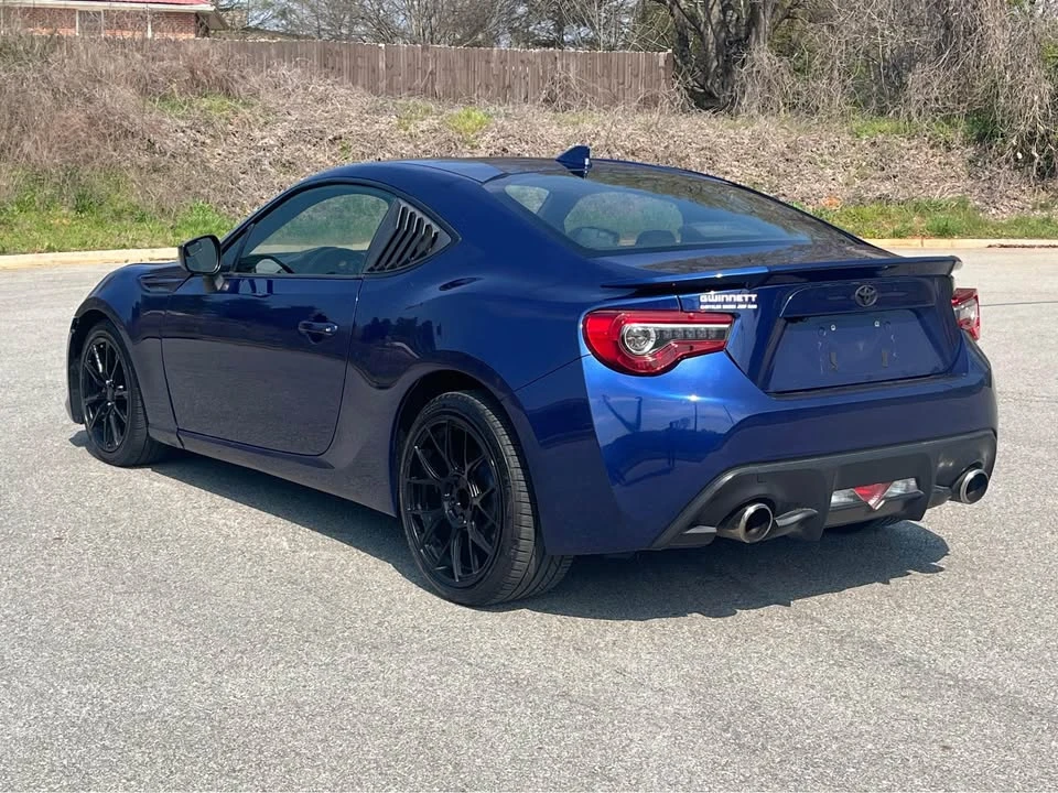 2019 Scion FR-S - Image 5 of 17