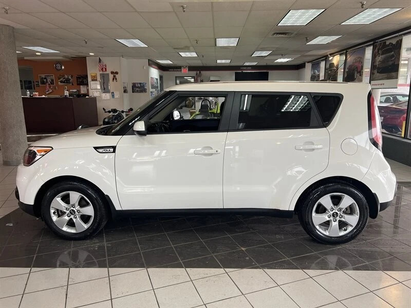 2019 Kia Soul - Image 2 of 4