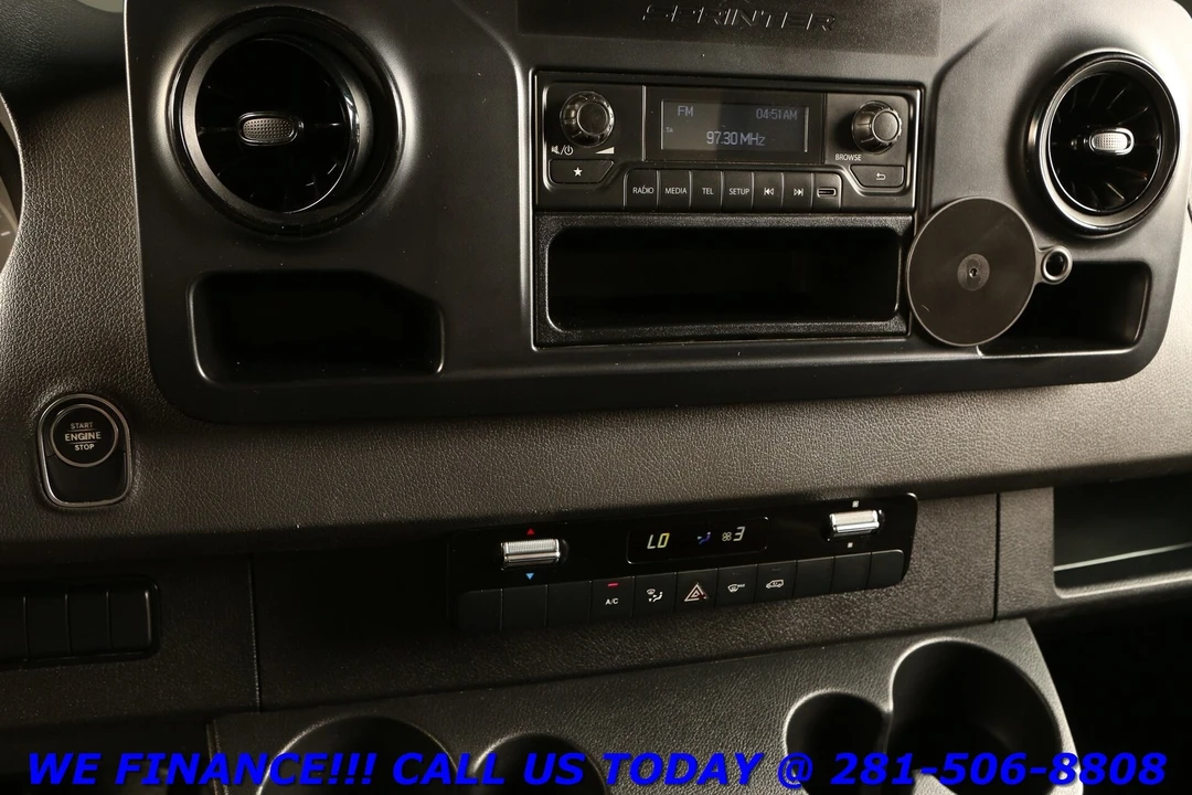 2019 Mercedes-Benz VS30 Sprinter - Image 15 of 21