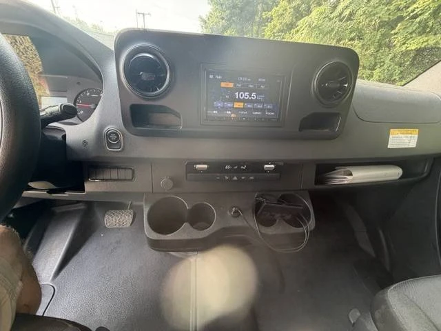 2019 Mercedes-Benz VS30 Sprinter - Image 10 of 12