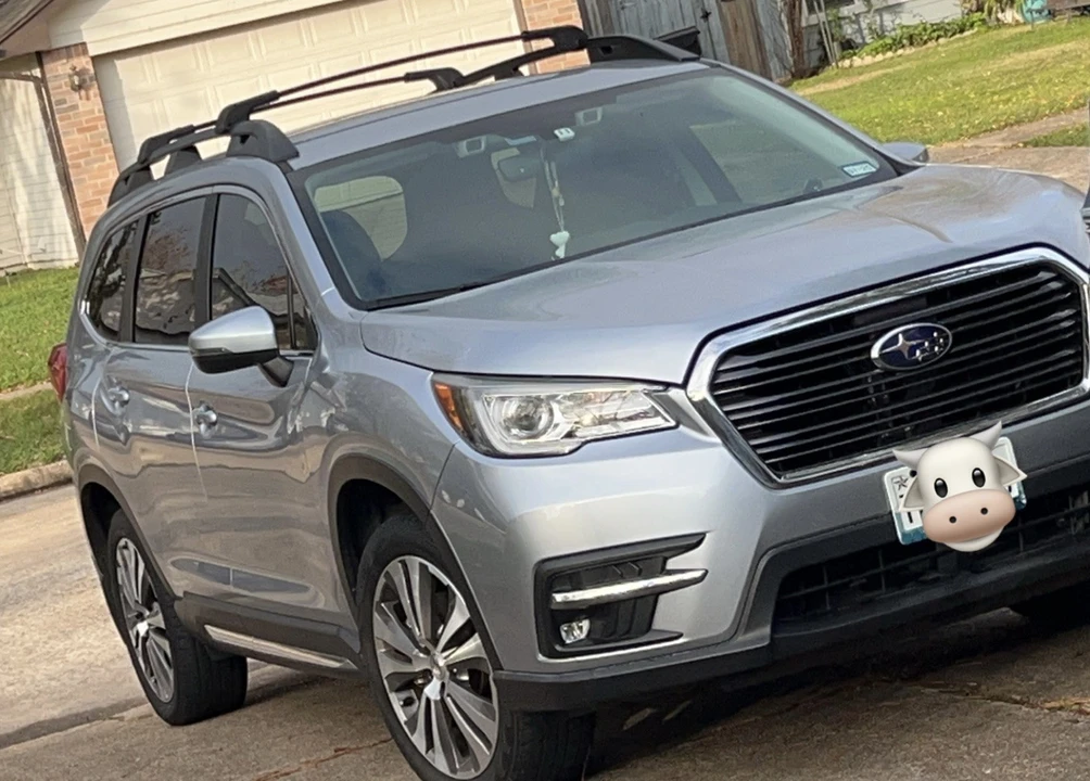 2019 Subaru - Image 2 of 2