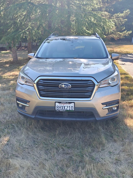 2019 Subaru - Image 4 of 18