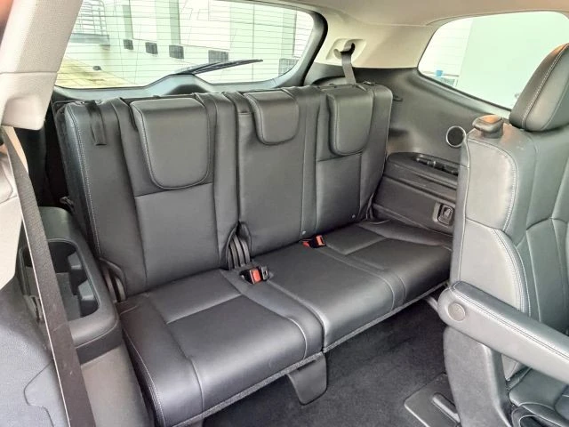 2019 Subaru - Image 13 of 31