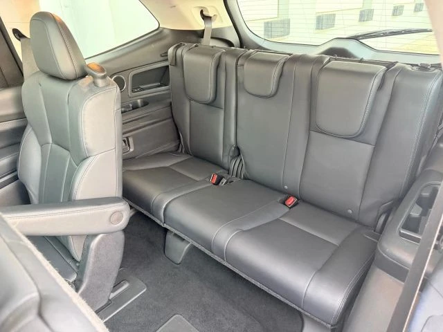 2019 Subaru - Image 12 of 31