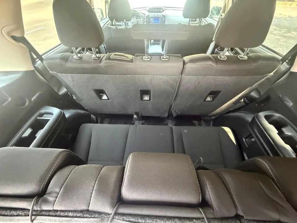 2019 Subaru - Image 25 of 30