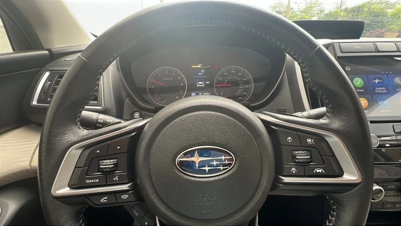 2019 Subaru - Image 10 of 12