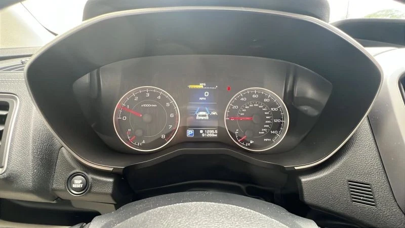 2019 Subaru - Image 8 of 12