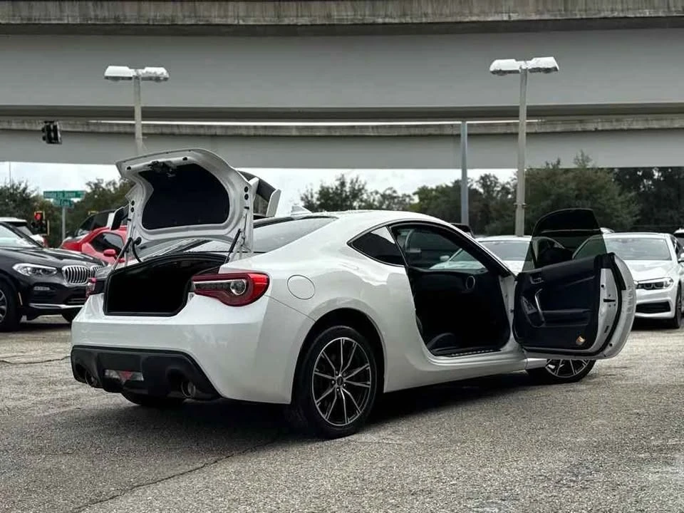 2019 Subaru BRZ 1st Gen - Image 16 of 20