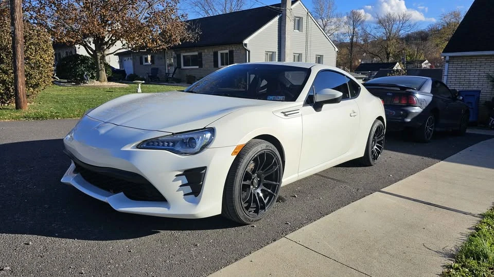2019 Subaru BRZ 1st Gen - Image 4 of 10
