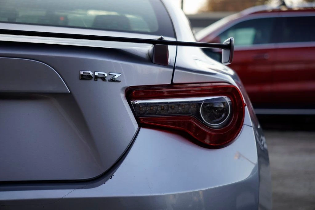 2019 Subaru BRZ 1st Gen - Image 10 of 12