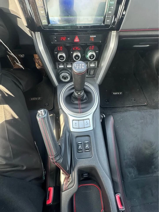 2019 Subaru BRZ 1st Gen - Image 18 of 19