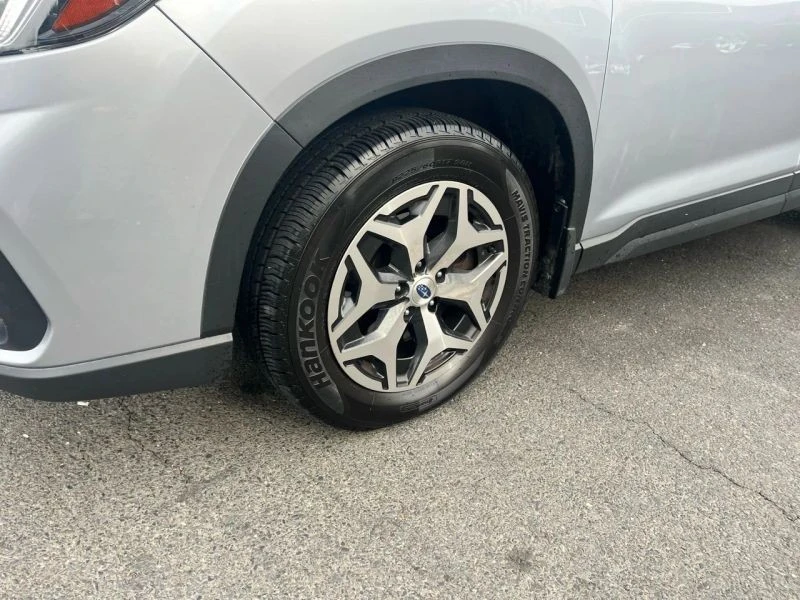 2019 Subaru Forester 5th Gen - Image 9 of 12