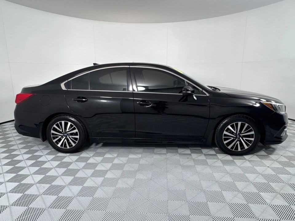 2019 Subaru Legacy 6th Gen - Image 4 of 12
