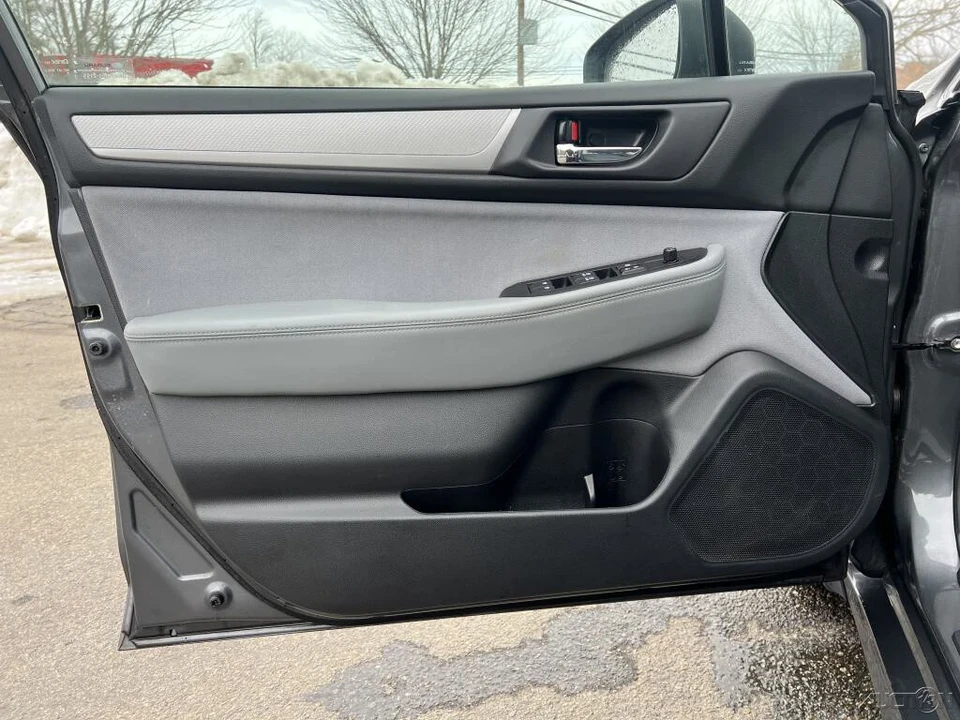 2019 Subaru Legacy 6th Gen - Image 11 of 12