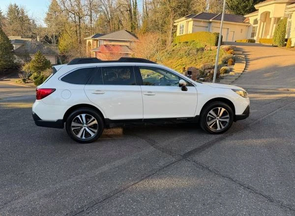 2019 Subaru Outback 5th Gen - Image 2 of 4