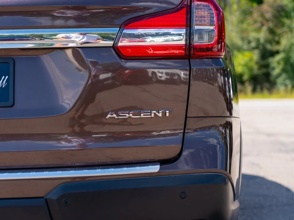 2019 Subaru - Image 11 of 20