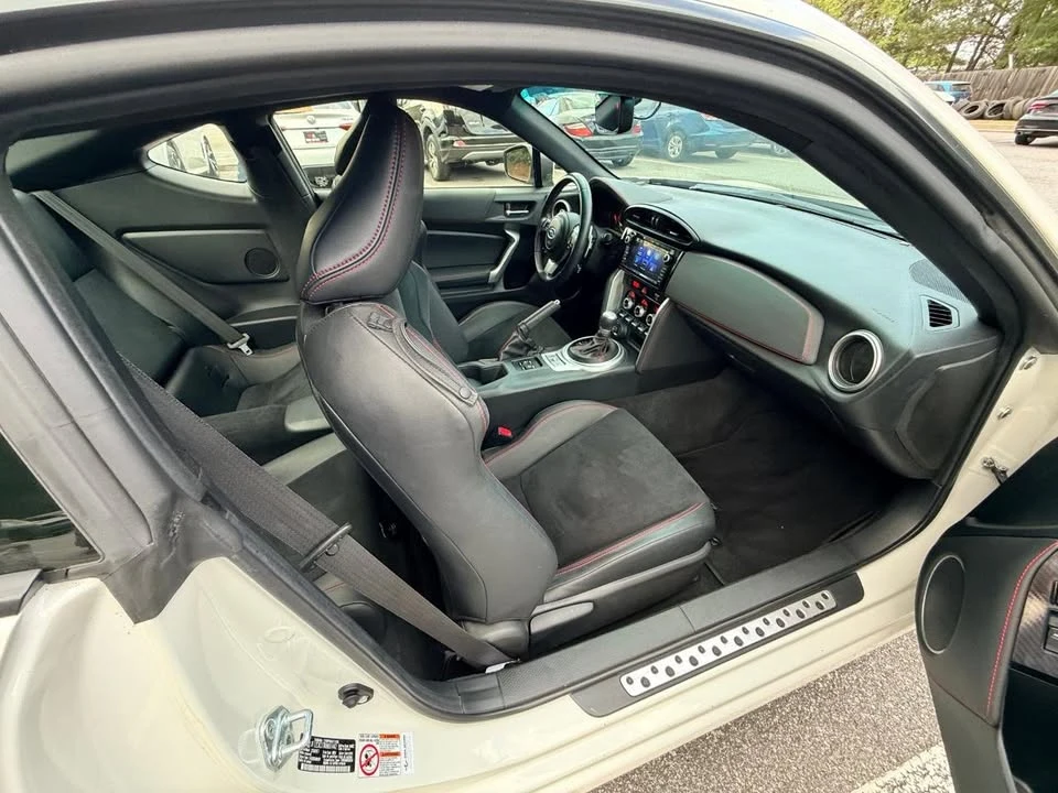 2019 Subaru BRZ 1st Gen - Image 10 of 20