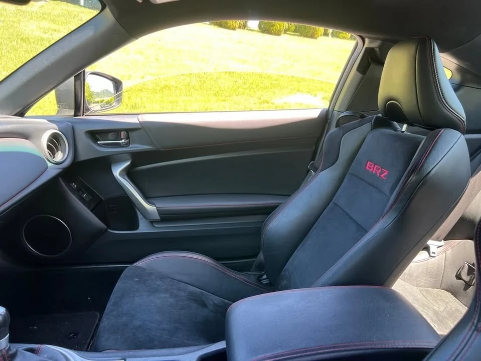 2019 Subaru BRZ 1st Gen - Image 19 of 20
