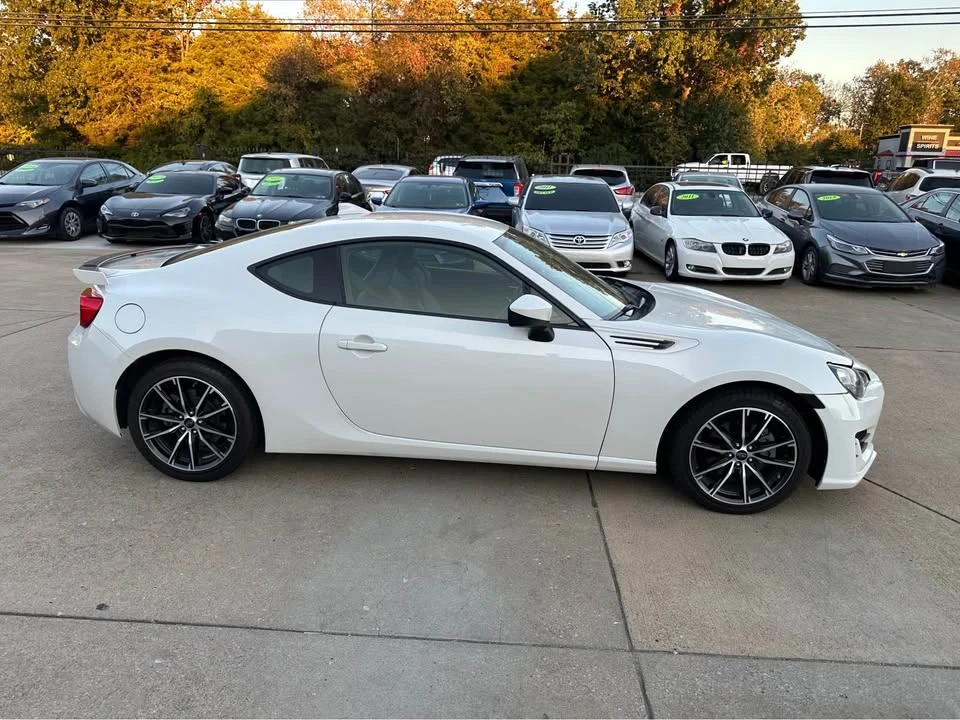 2019 Subaru BRZ 1st Gen - Image 4 of 19